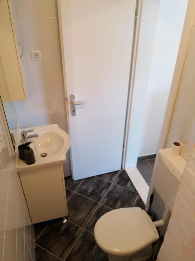 Apartmani Skalinada مارينا المظهر الخارجي الصورة