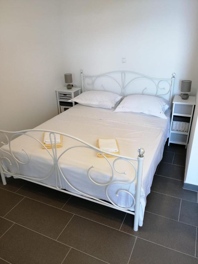 Apartmani Skalinada مارينا المظهر الخارجي الصورة